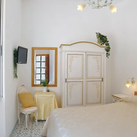 La Conchiglia Hotel